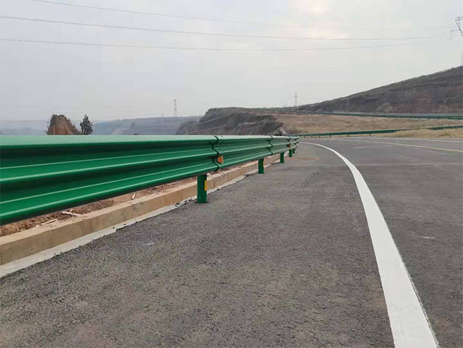 内蒙古公路防护栏