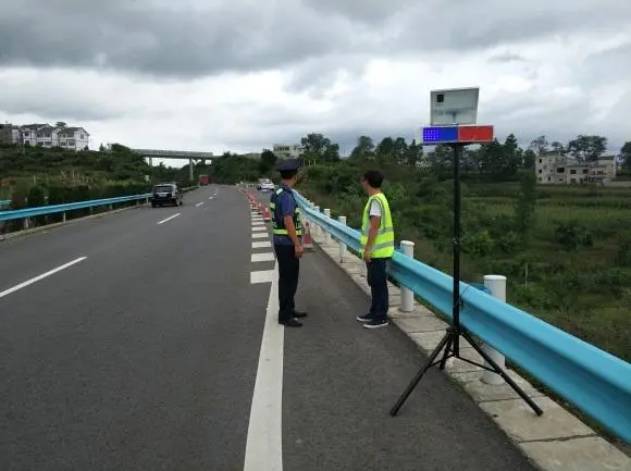 内蒙古高速公路钢护栏