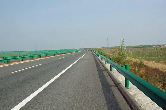 内蒙古高速波形梁护栏
